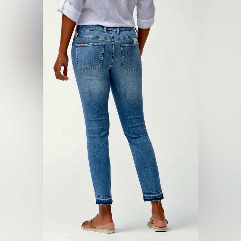Tommy Bahama Pendleton Skinny Ankle Denim Jeans Womens 28x28 Patch Floral RawHem - Picture 3 of 12